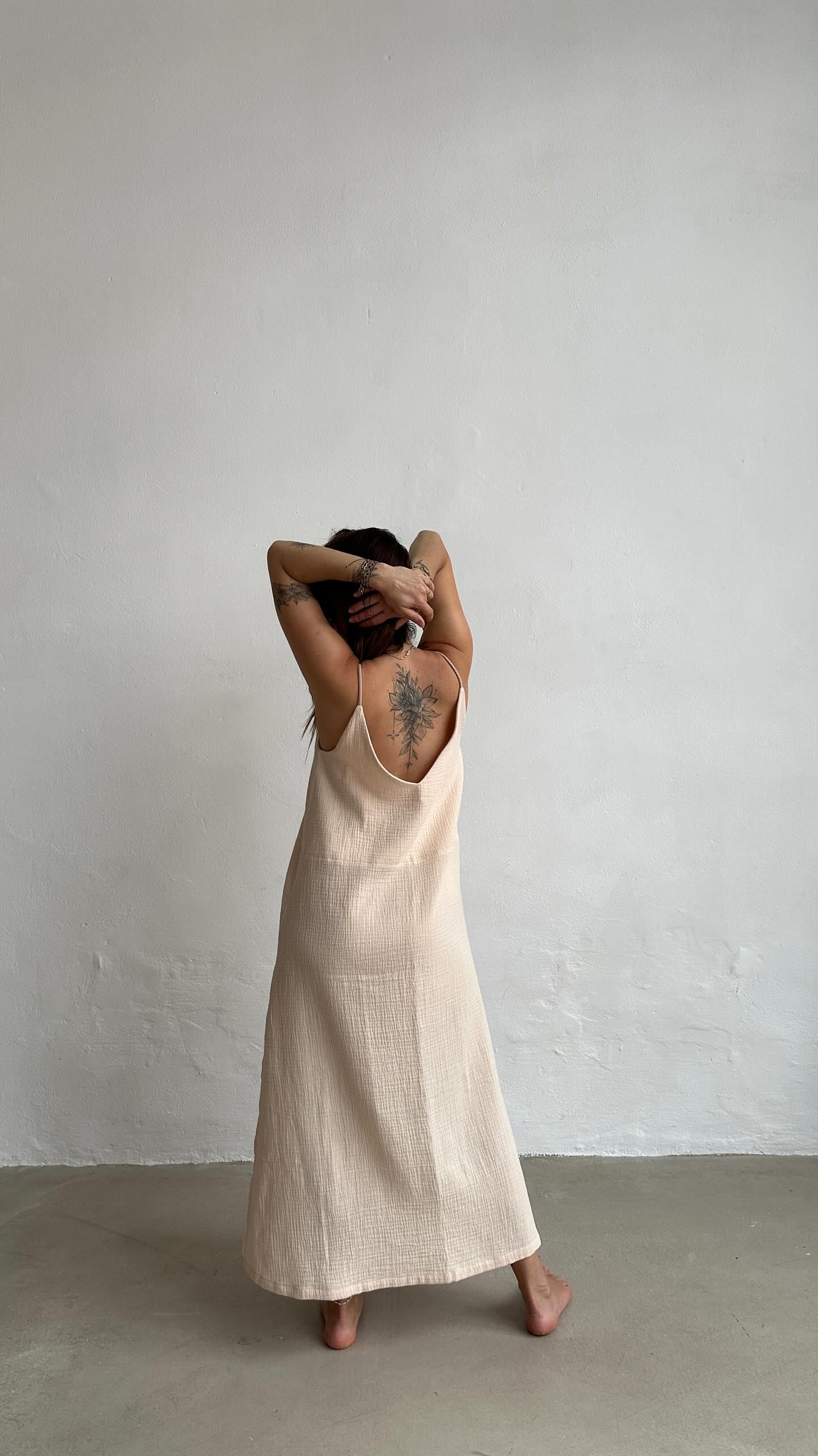 Estella dress new - shatty hned