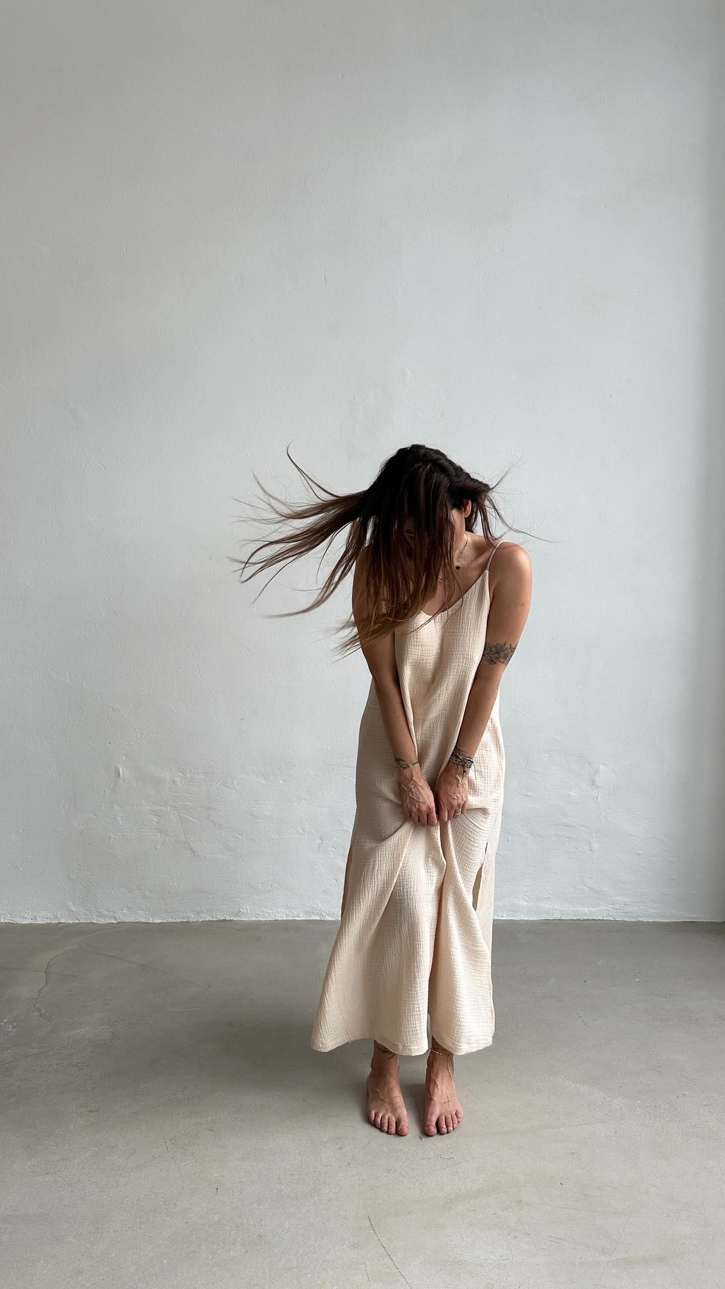 Estella dress new - shatty hned